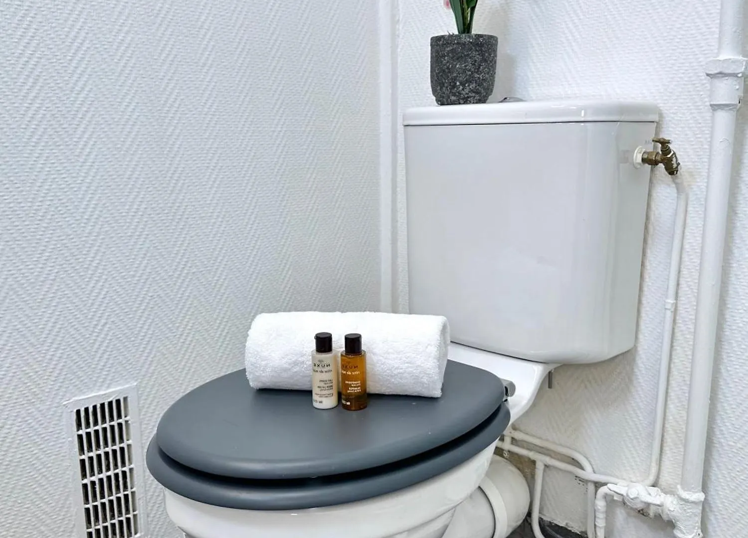 Beautiful Studio Near Parc Des Expositions Paris